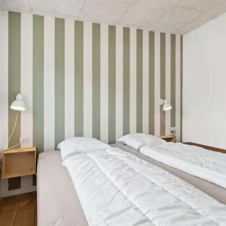 בית נופש Randulf - 250m From The Sea In Bornholm By Interhome *