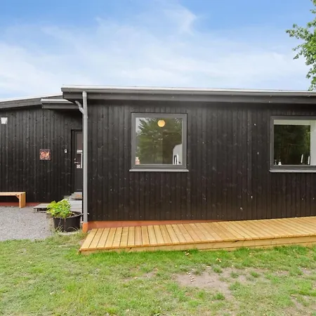 Dom wakacyjny Randulf - 250m From The Sea By Interhome